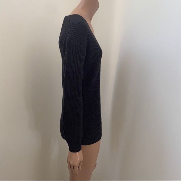 NEW BP black ribbed V neckline knitted sweater XXS - Picture 5 of 9